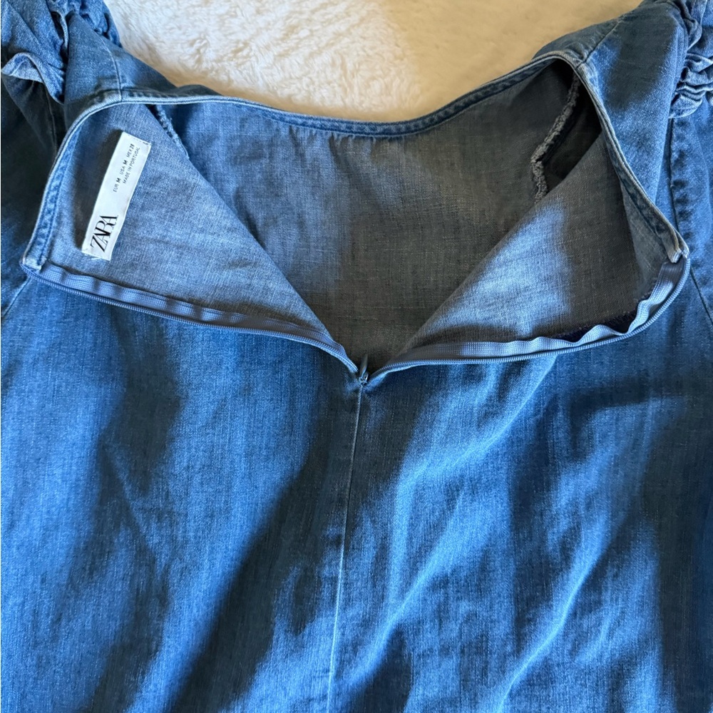 Zara chambray/Denim Blouse - Picture 5 of 10